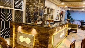 Lobby - Hotel Vajra Inn (Pokhara)