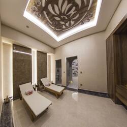 Couples treatment room(s), sauna, steam room