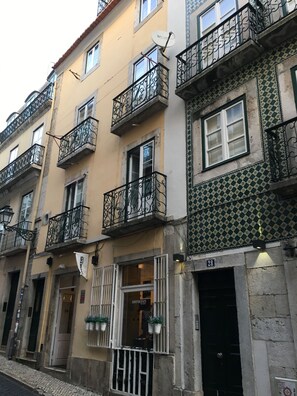 Entrada de la propiedad