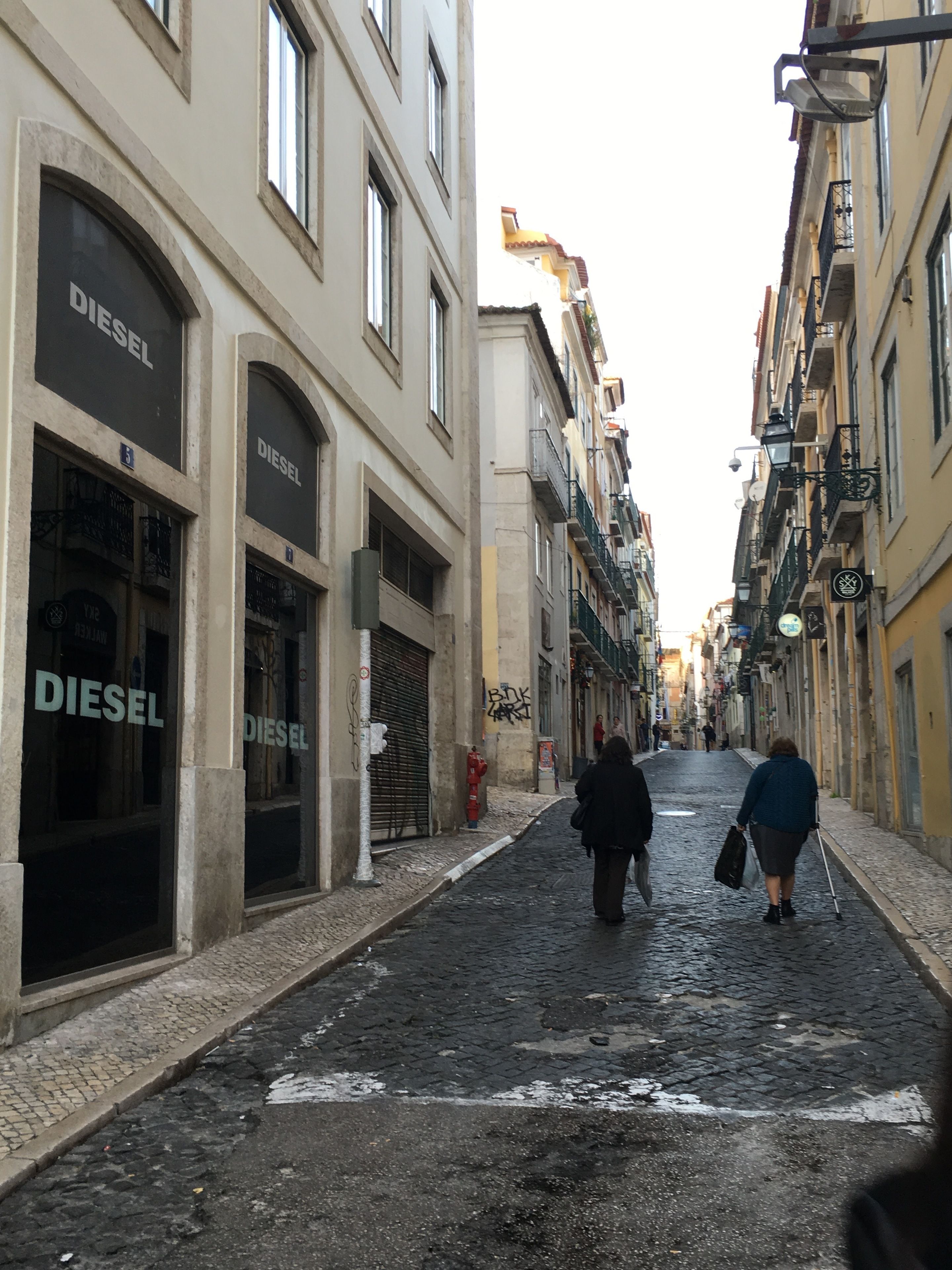 Photo - Lisbon Fragrances