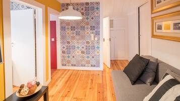 Deluxe Apartment, 2 Bedrooms | Living area