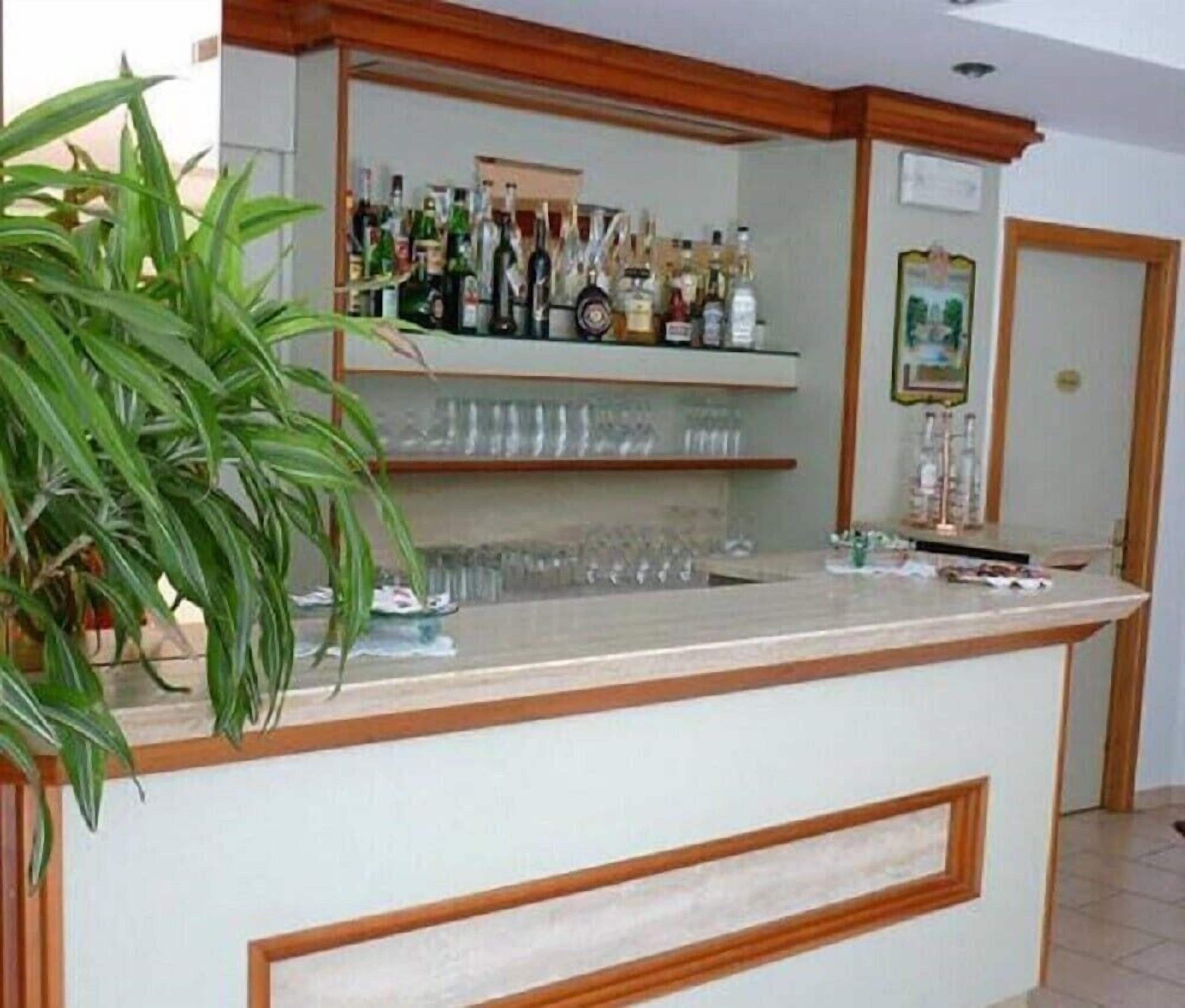 Bar (in der Unterkunft)