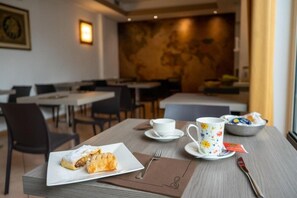 Dining - Hotel Garnì Villa Fontana (Trento)