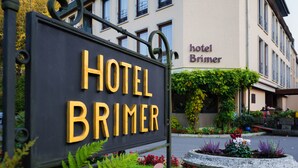 Property entrance - Hotel Brimer (Berdorf)