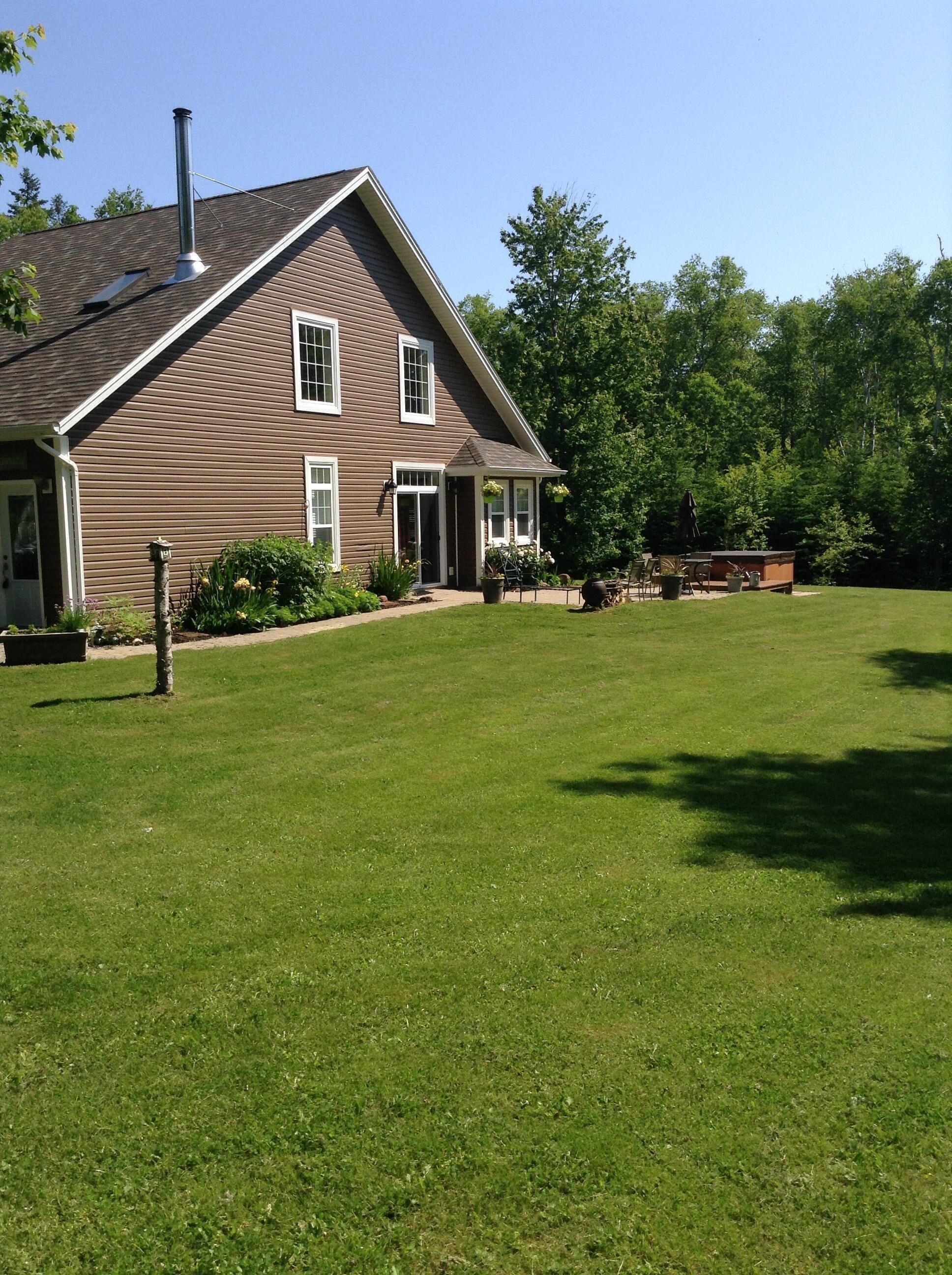 10 Best PetFriendly In Prince Edward Island, Trip101