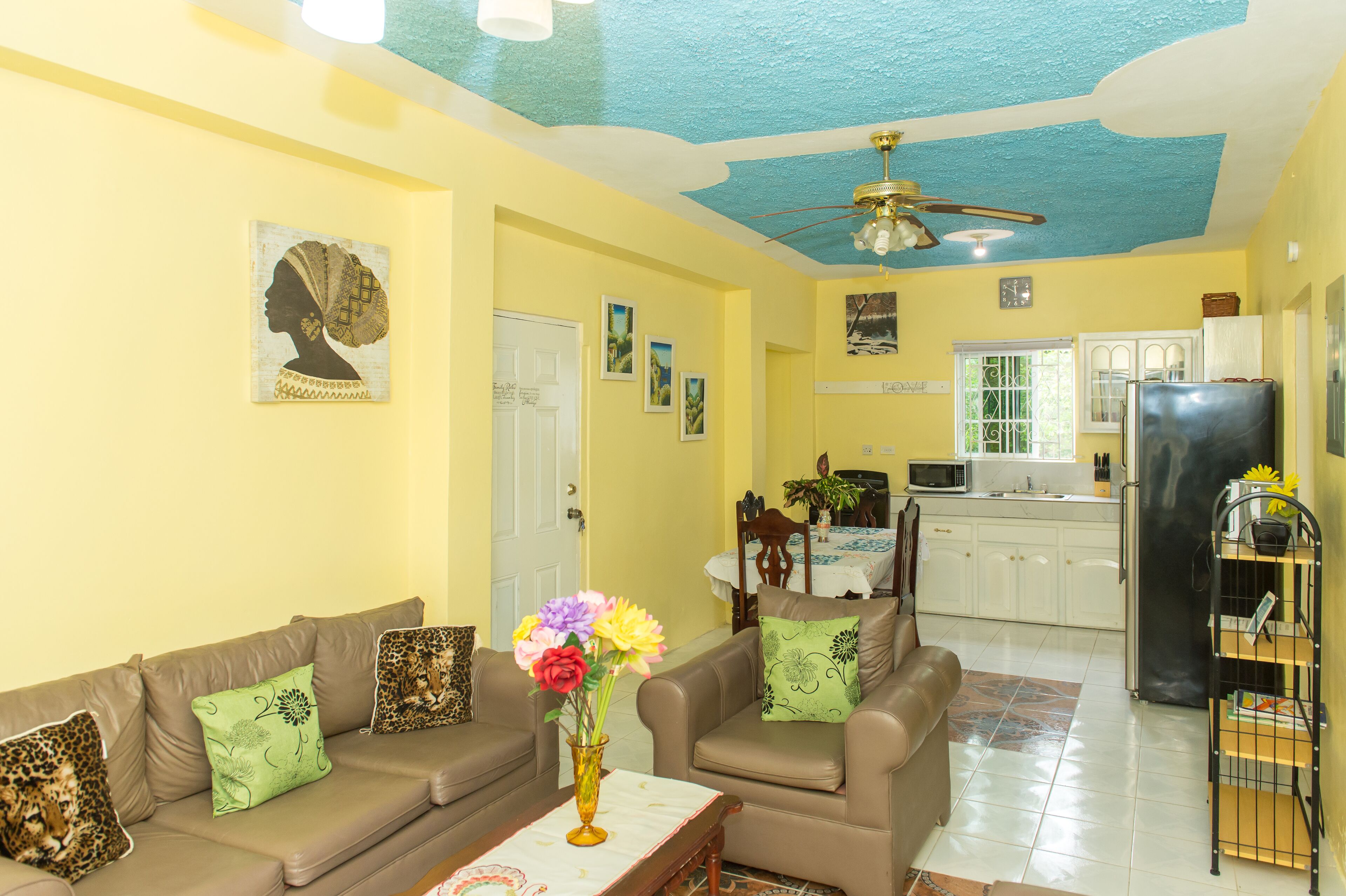 Fernseher, DVD-Player