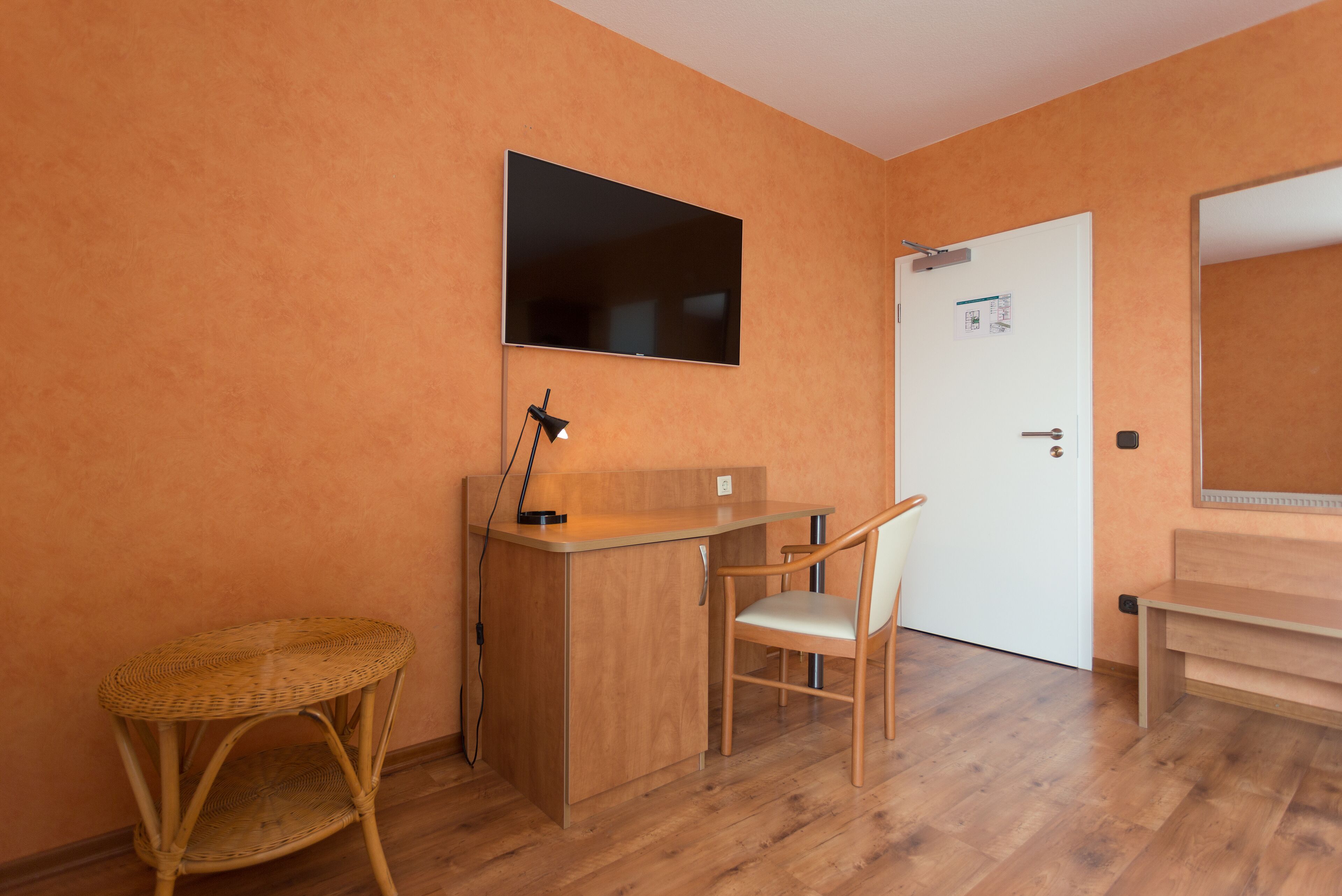 standard double room, private bathroom | room amenity