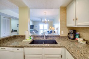 Interior - Steps to Beach! St Augustine Condo w/ Resort Perks (St Augustine Beach)