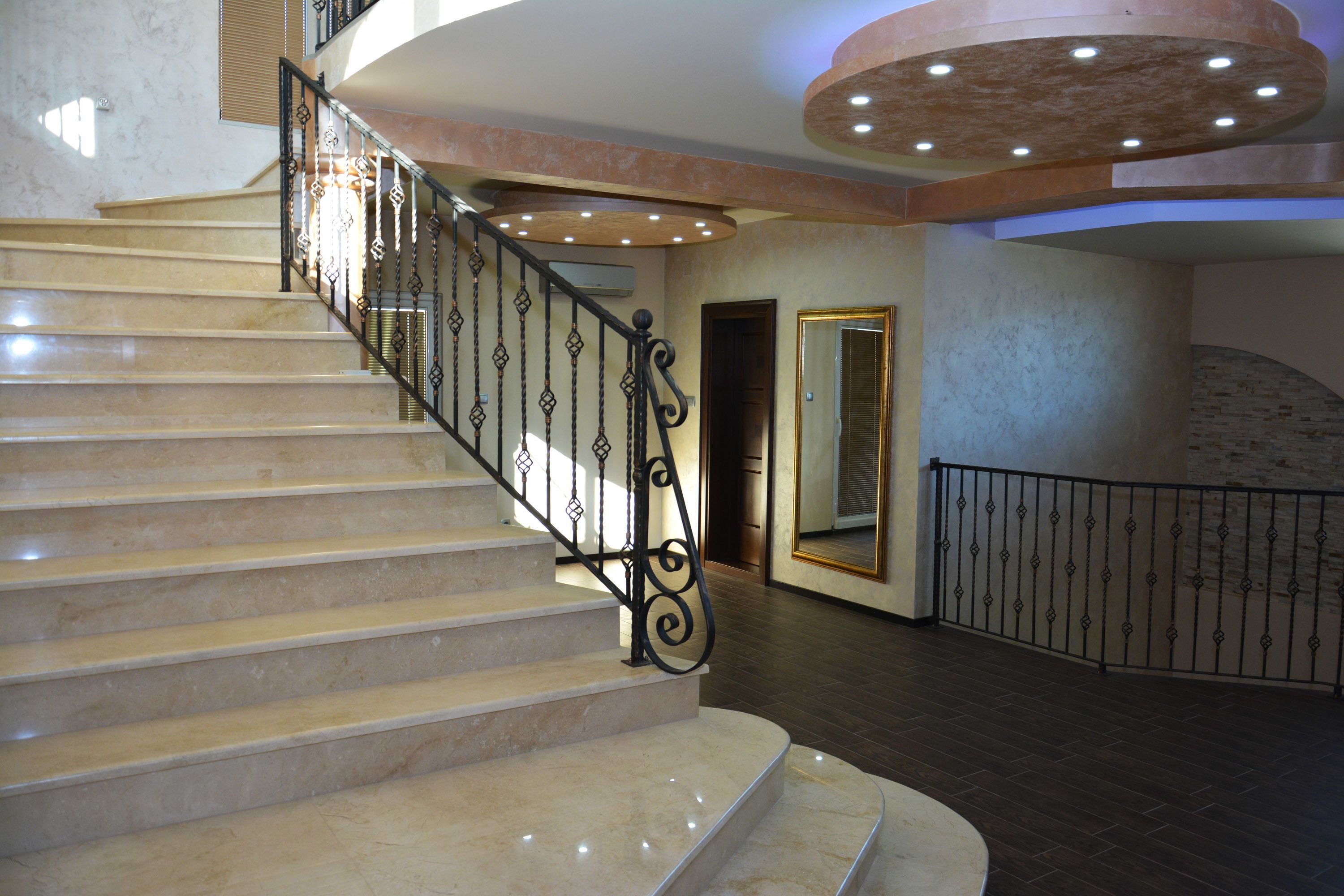 Apartemen Mewah, 4 kamar tidur, hot tub, pemandangan laut | Tangga