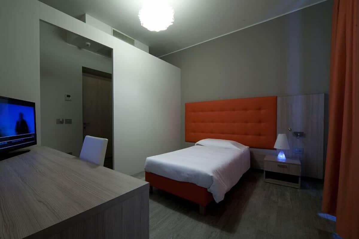 Habitación individual | 1 habitación, escritorio, insonorización y wifi gratis