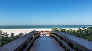 Immagine non classificata, 3 di 23, pulsante