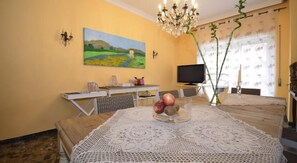 Free daily buffet breakfast - Royal B&B (Rome)