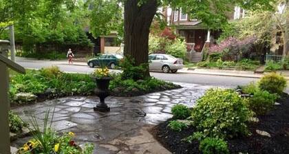 Hermoso Gran 2000SF Tres hab. Apt Roncesvalles / High Park