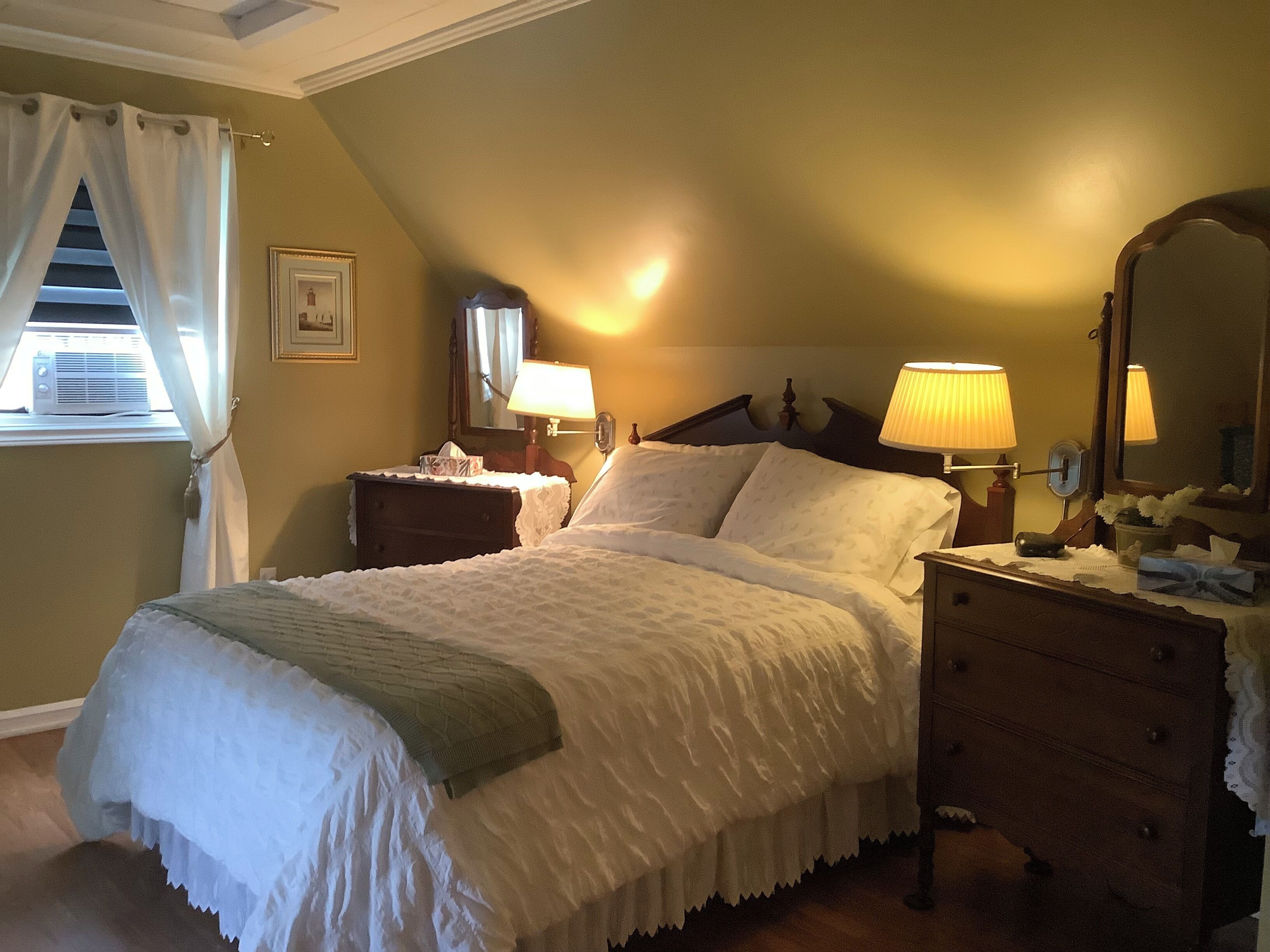 4 chambres, fer et planche à repasser, Wi-Fi, draps fournis