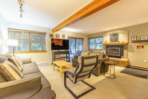 TV, fireplace, DVD player