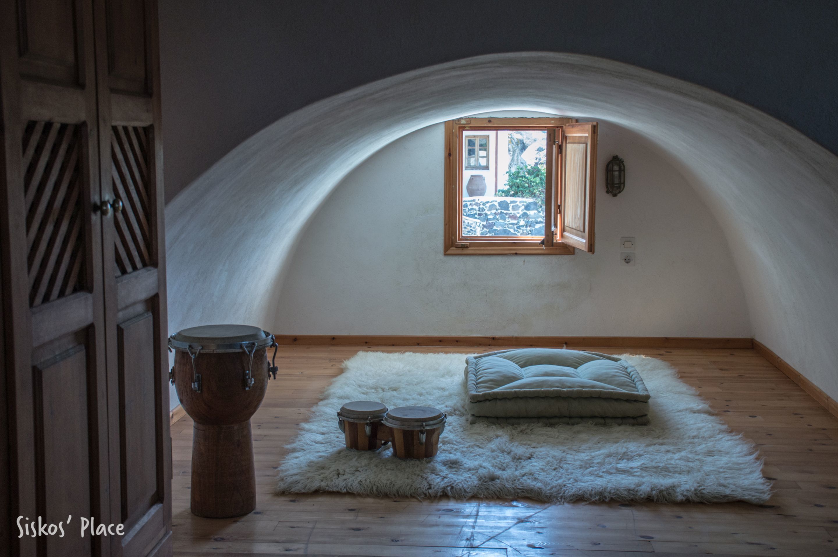 Cottage, 2 Bedrooms, Sea View, Courtyard Area | 2 bedrooms, Egyptian cotton sheets, premium bedding, in-room safe