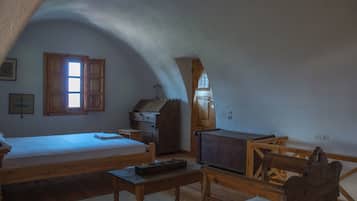 Småhus, 2 soverom, sjøutsikt, gårdsplassområde | 2 soverom, sengetøy i egyptisk bomull og sengetøy av topp kvalitet