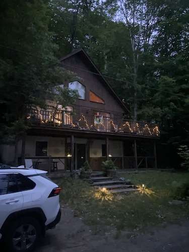 Family Waterfront Mökki