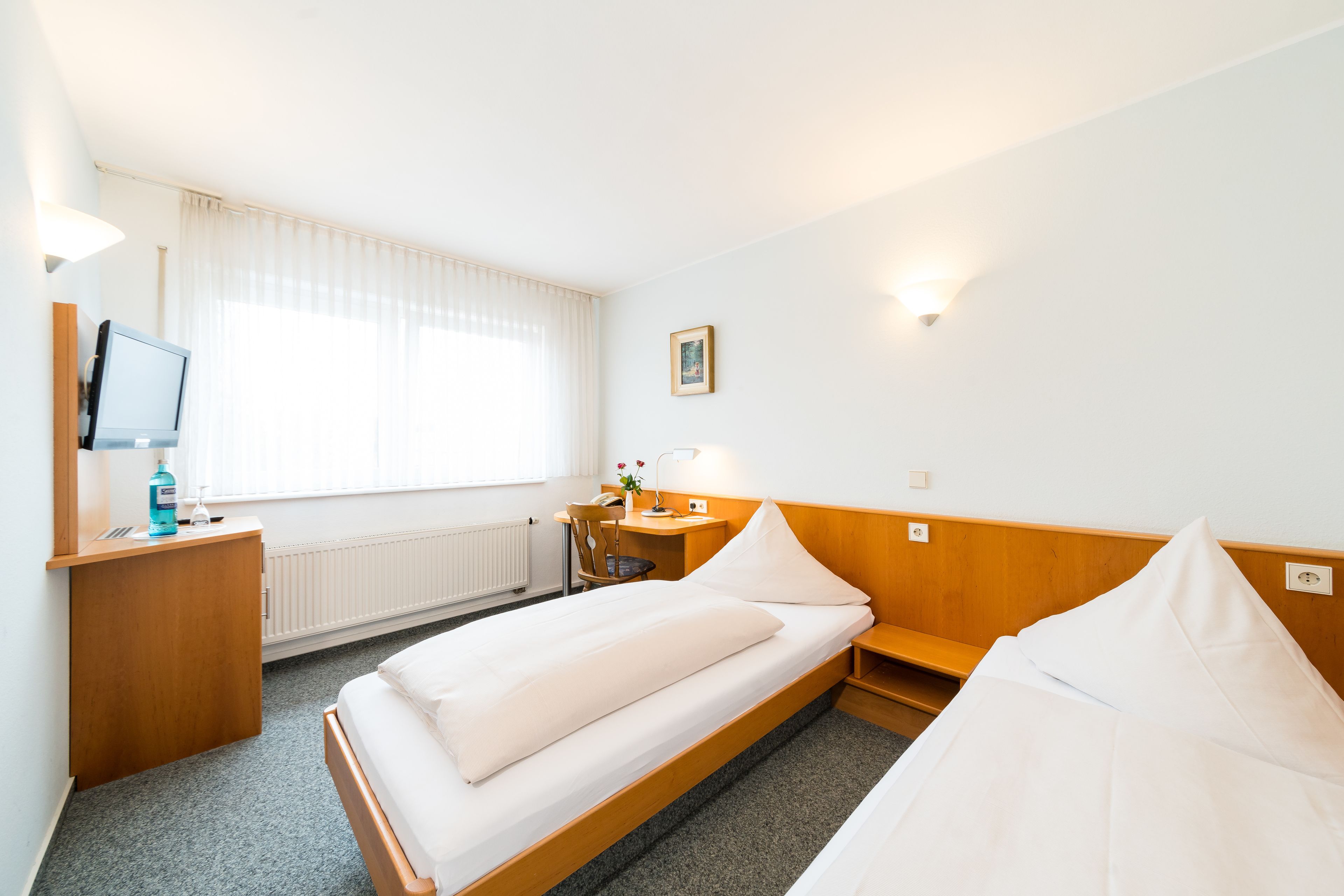 comfort double room | minibar, desk, soundproofing, iron/ironing board