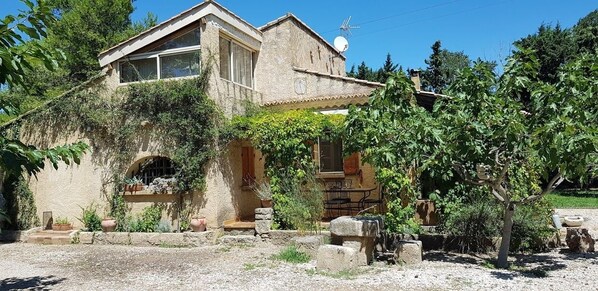 Fachada del alojamiento