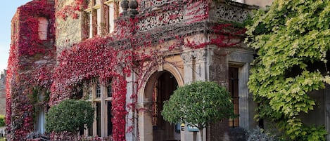 Majoituspaikan julkisivu