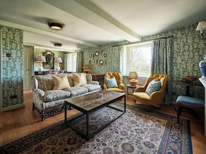 19B Abbey Row-One-Bedroom Townhouse (Separate Building) | Living area | 42-inch LCD TV with satellite channels - The Old Bell Hotel (Malmesbury)