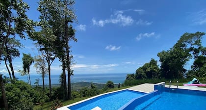 Exotic Designer House (viel Privatsphäre) mit 50-Meilen-Blick (Best BIRD Watching)