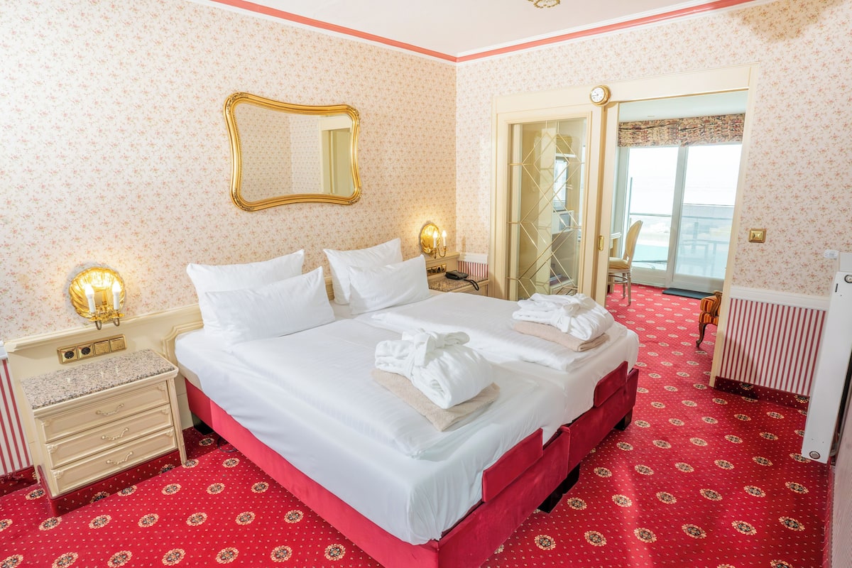 Executive Superior | 2 bedrooms, premium bedding, minibar, in-room safe