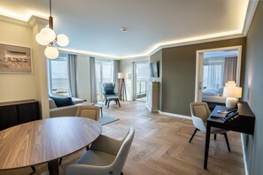 Penthouse 50° Nord | 起居区 | 电视、加热地板