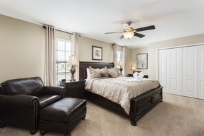 6 chambres, fer et planche à repasser, Wi-Fi, draps fournis