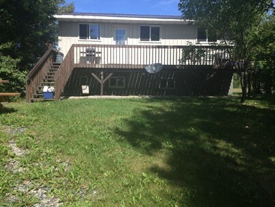 Elm Bay Cabin Rentals - Cottage #1