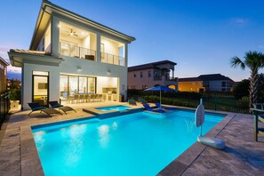 Pool - Golden Bear Retreat | 6 Bed 6 Bath Luxury Villa, Theater Room, Kids Room (Kissimmee)