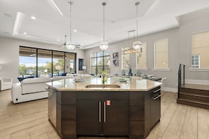 Interior - Golden Bear Retreat | 6 Bed 6 Bath Luxury Villa, Theater Room, Kids Room (Kissimmee)