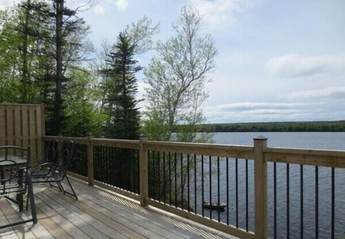 Exploits River Cottage