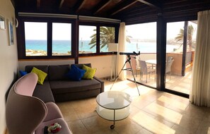 Fernseher, Stereoanlage