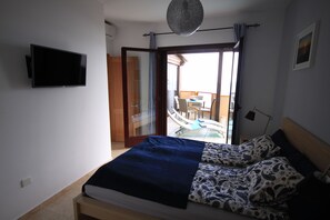 2 bedrooms, iron/ironing board, internet, bed sheets - Apartment PANORAMA Great View, WiFi, 50m beach (Costa Calma)
