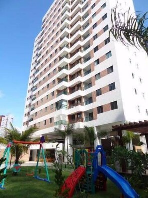 Children’s play area – outdoor - Flat Futuro Prince Premium (Recife)