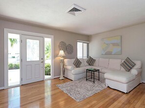 Immagine non classificata, 5 di 12, pulsante