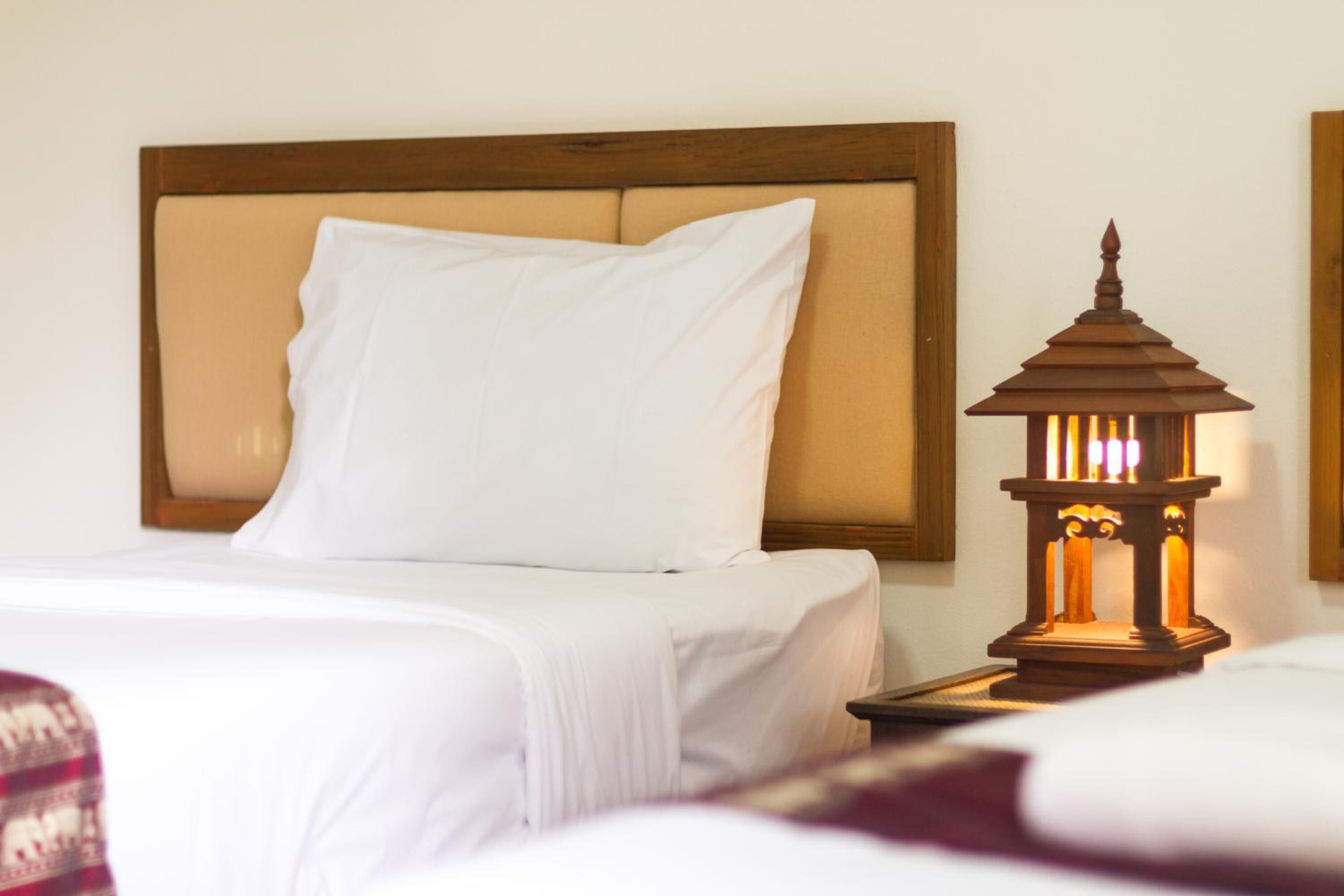 minibar, desk, free wifi