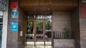 Front of property - Pension Mari Asun (Pamplona)