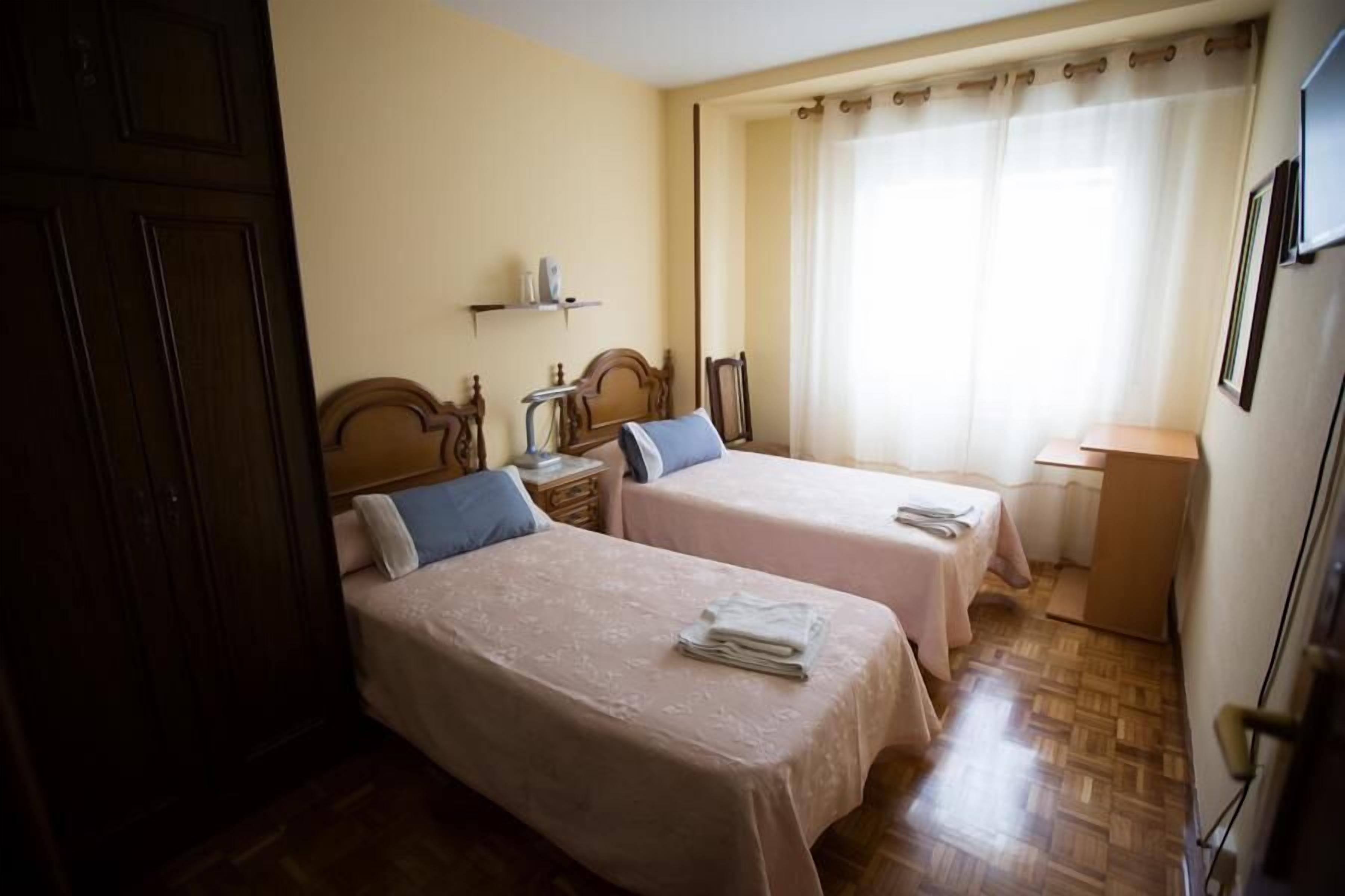 Foto - Pensión Luzía - Optional Auto Check-in