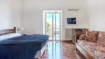 5 chambres, fer et planche Ă repasser, Wi-Fi, draps fournis