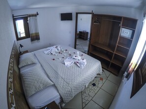 Double or Twin Room | Minibar, in-room safe, desk, iron/ironing board - Pousada Tropical Wind (Caucaia)