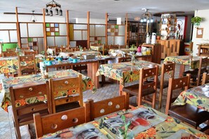 Free daily local cuisine breakfast 