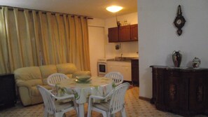 Dining - Villa Genna San Vito Lo Capo (San Vito Lo Capo)