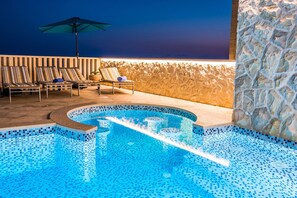 Outdoor pool - Villa Sunset (Zupa dubrovacka)