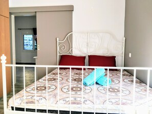 2 Schlafzimmer, Bügeleisen/Bügelbrett, WLAN, Bettwäsche