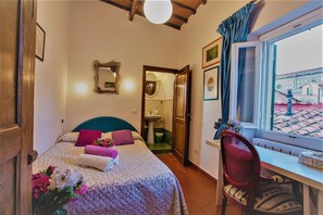 2 chambres, bureau, fer et planche à repasser, Wi-Fi gratuit