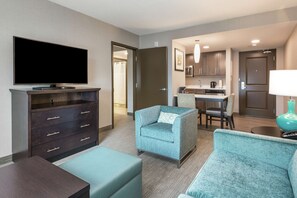 Suite, 1 Bedroom, Non Smoking | Hypo-allergenic bedding, in-room safe, desk, laptop workspace