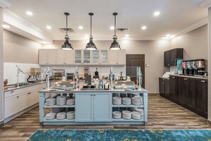 Restaurant - Homewood Suites By Hilton Ottawa Airport (Ottawa)
